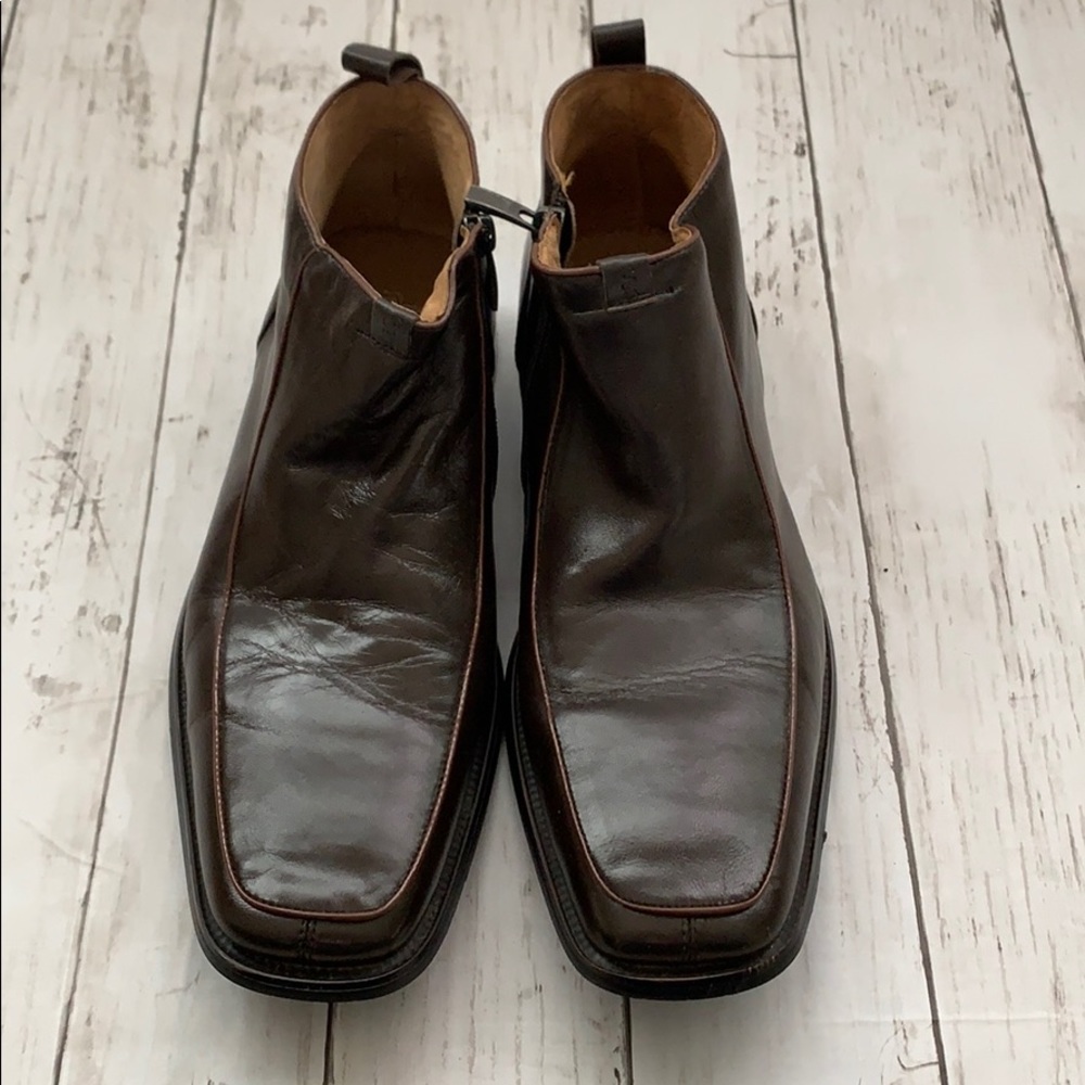 Dark chocolate brown leather zippered ankle boots